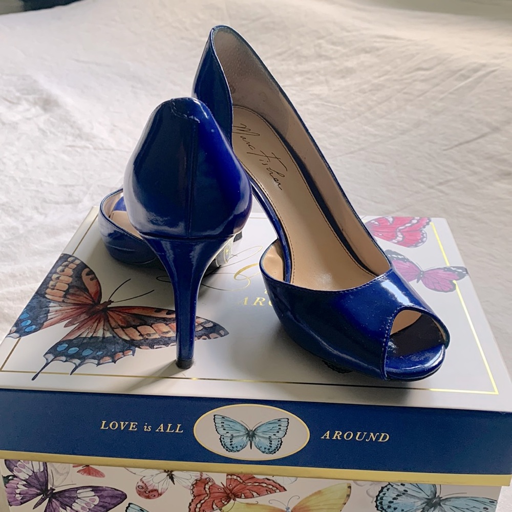 Marc Fisher Peep Toe Pumps ~ Something Blue ~ size 8